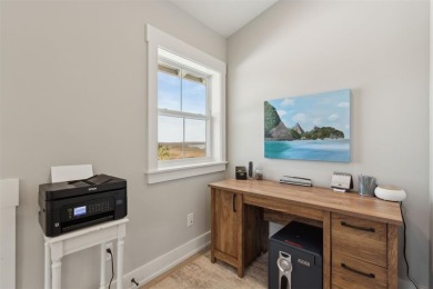 Welcome home to Oyster Bay Harbour! Enjoy breathtaking sunrise