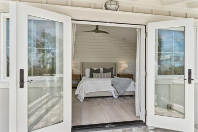 Welcome home to Oyster Bay Harbour! Enjoy breathtaking sunrise