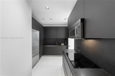 EXQUISITELY REDESIGNED TWO-STORY PENTHOUSE BY TOGU DESIGN &