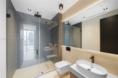 EXQUISITELY REDESIGNED TWO-STORY PENTHOUSE BY TOGU DESIGN &