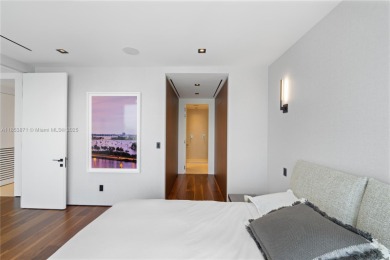 EXQUISITELY REDESIGNED TWO-STORY PENTHOUSE BY TOGU DESIGN &