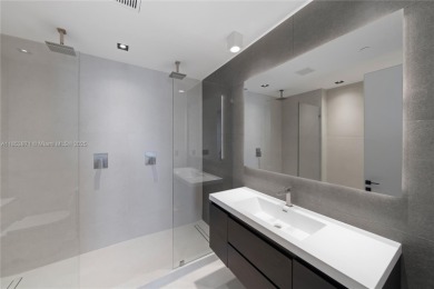 EXQUISITELY REDESIGNED TWO-STORY PENTHOUSE BY TOGU DESIGN &