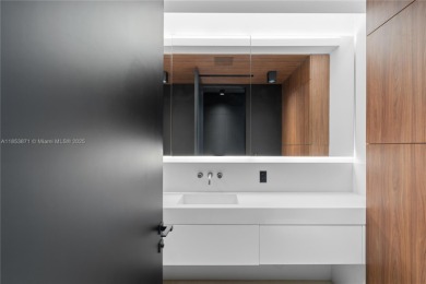 EXQUISITELY REDESIGNED TWO-STORY PENTHOUSE BY TOGU DESIGN &