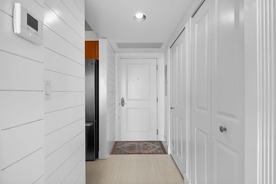 Enjoy this high-floor modern residence at The Symphony with