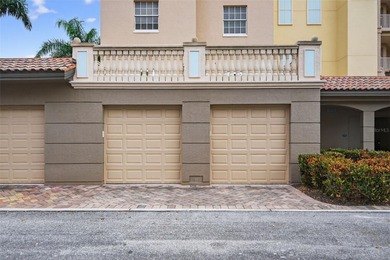 LUXURY PENTHOUSE WITH PRIVATE BOAT SLIP, OVER 1,000 SQFT TERRACE