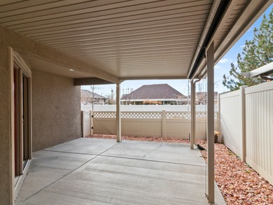 One level living, in an outstanding 55 Plus community. Amenities