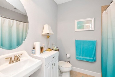 Stunning Waterfront Property in a Gated Community



Built