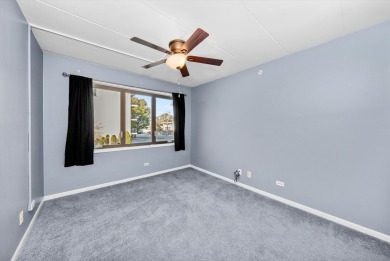 VERY CLEAN ELEVATOR BUILDING CONDOMINIUM. FEATURES 2 BEDROOMS, 2