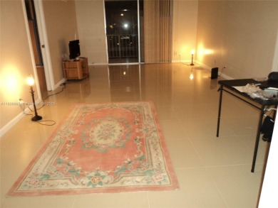 UPDATED 2/2 IN VERY GOOD CONDITION
PRESTIGIOUS BAY HARBOR