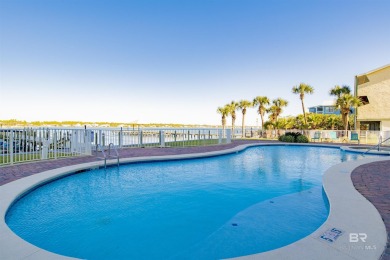 Three-bedroom, three-bath unit with beautiful views of Little