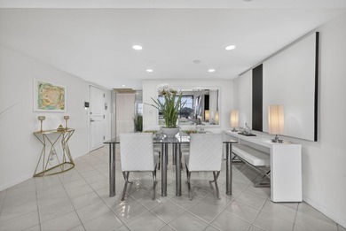 RARE, BEAUTIFUL RENOVATED OPEN 3 BREDROOM, 2 BATHROOM, CORNER