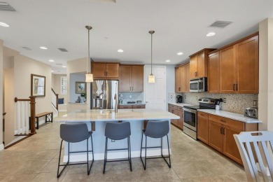 Motivated Sellers! FURNISHED 3 BED 3 BATH TOWNHOME WITH PRIVATE