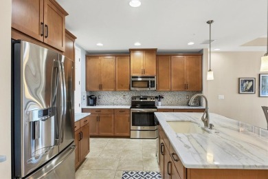 Motivated Sellers! FURNISHED 3 BED 3 BATH TOWNHOME WITH PRIVATE