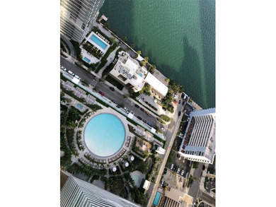 Amazing direct BAY VIEWS from this 2BED/3BATH  condo in Miami's