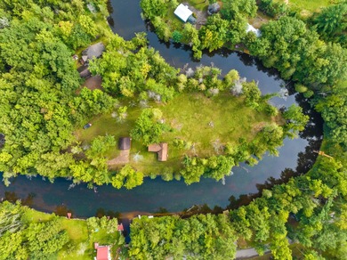 Unique 2 BR/1Ba cabin and property near the intersection of Hwys