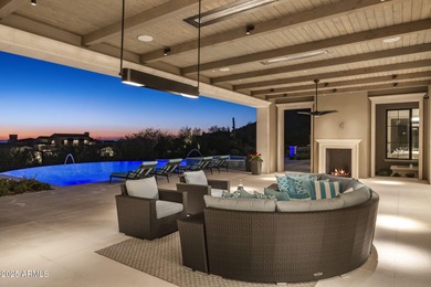 Secluded in Silverleaf's exclusive Horseshoe Canyon, this 12,128