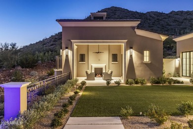 Secluded in Silverleaf's exclusive Horseshoe Canyon, this 12,128