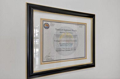 DOUBLE EXPOSURE!  It's all about the views!  Enjoy views of the