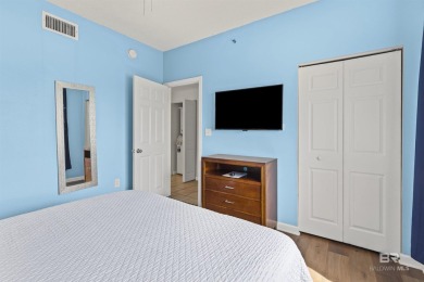 PRICED TO SELL! DON'T MISS THIS ONE. Welcome to Paradise. Direct