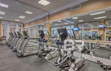 PRICED TO SELL! DON'T MISS THIS ONE. Welcome to Paradise. Direct