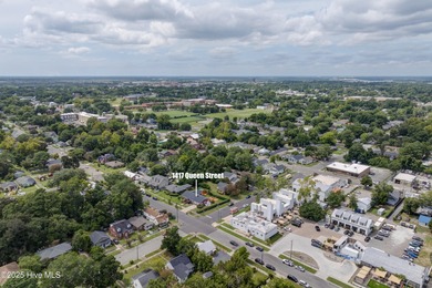 SELLER IS OFFERING $5,000 TOWARDS CLOSING COST. This charming