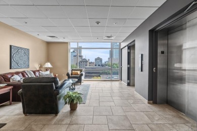 RIVERFRONT luxurious 2 bed/2 bath, 7th floor condo home in the