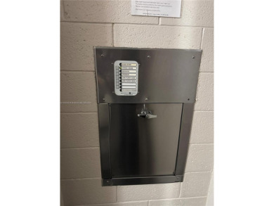 Welcome to Tao. 26 levels of luxury living. This is high-rise