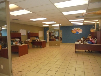 Versatile Commercial Space With Endless Potential! Previously