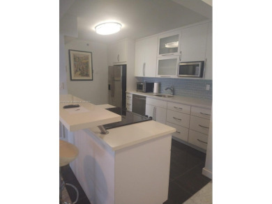 BEST DEAL FOR A 1 BED1.5 BATHS, AT THE BUILDING !! BEST PRICE !!