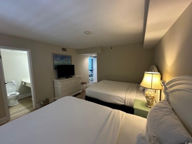 Welcome to your perfect coastal retreat! This stunning 2-bedroom