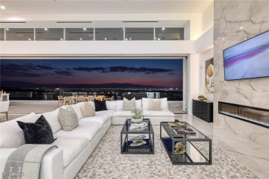 The Bond Estate in Prestigious Guard Gated MacDonald Highlands