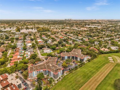 This beautifully updated 1 Bed / 1 Bath unit offers breathtaking