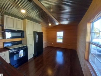 A  very nice one bedroom, bathroom and completely remodeled