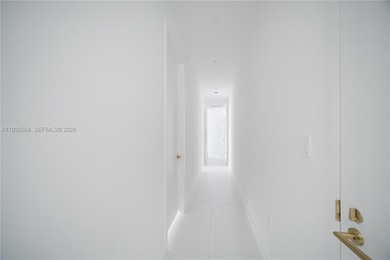 Unit 2,487 sqft (Liv area) 2,648 sqft (ADJ). Mr. C Bayshore