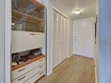 Welcome to your slice of Florida paradise! This beautiful