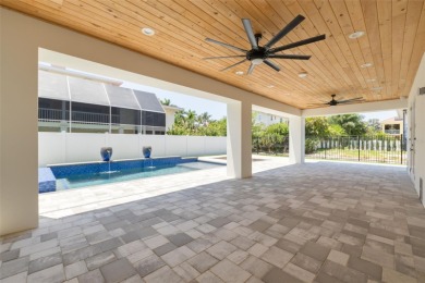 One or more photo(s) has been virtually staged. Newly completed