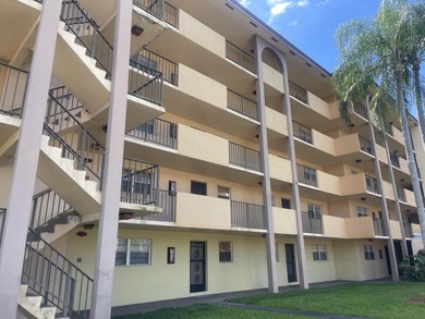 BEAUTIFUL  MODERN 2/2 MOERN  APARMENT , MOVE IN