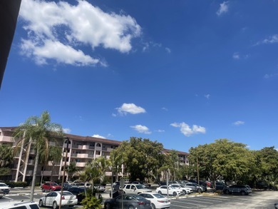 BEAUTIFUL  MODERN 2/2 MOERN  APARMENT , MOVE IN