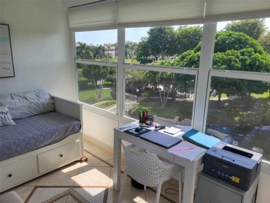 VERY BEAUTIFUL TURN KEY REMODELED 1 BEDROOM 1 BATHROOM WITH A