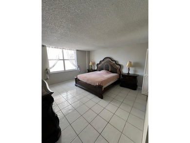 *** MOTIVATED SELLER *** Welcome to the serene and luxurious