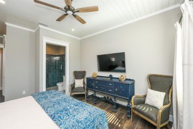 STUNNING ESTATE ON LIDO KEY!!! WELCOME TO YOUR COASTAL DREAM