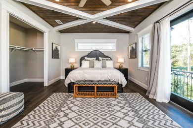 STUNNING ESTATE ON LIDO KEY!!! WELCOME TO YOUR COASTAL DREAM