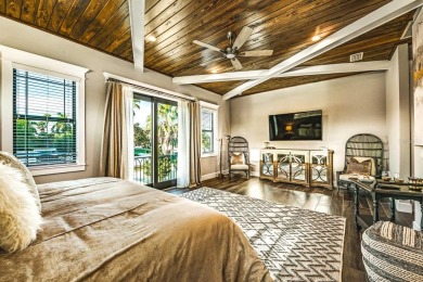 STUNNING ESTATE ON LIDO KEY!!! WELCOME TO YOUR COASTAL DREAM