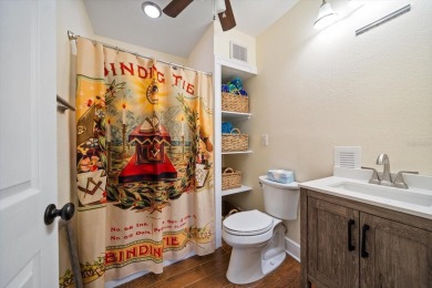 LOCATION, LOCATION, LOCATION! Boaters Paradise large deeded