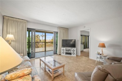 This Beautiful 2 bedroom 2 Bath condo is offered TURNKEY, just