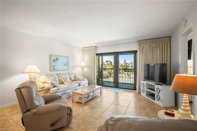 This Beautiful 2 bedroom 2 Bath condo is offered TURNKEY, just