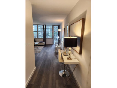Remodeled 2 bed 2-bedroom/2 bathroom condo in prestigious