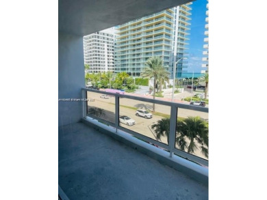 Remodeled 2 bed 2-bedroom/2 bathroom condo in prestigious