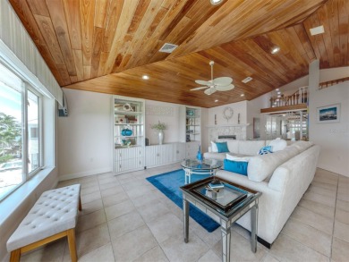 Breathtaking bayfront condominium at Mariner Village on