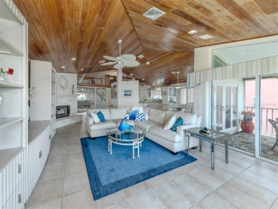 Breathtaking bayfront condominium at Mariner Village on